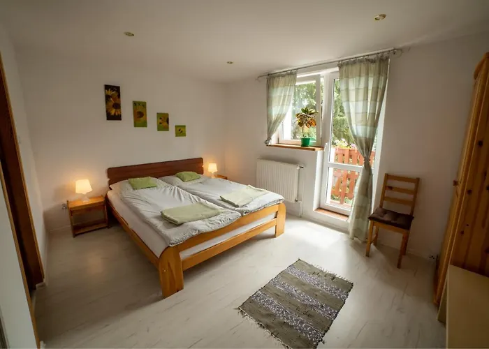 Goscinne Boryna Homestay *