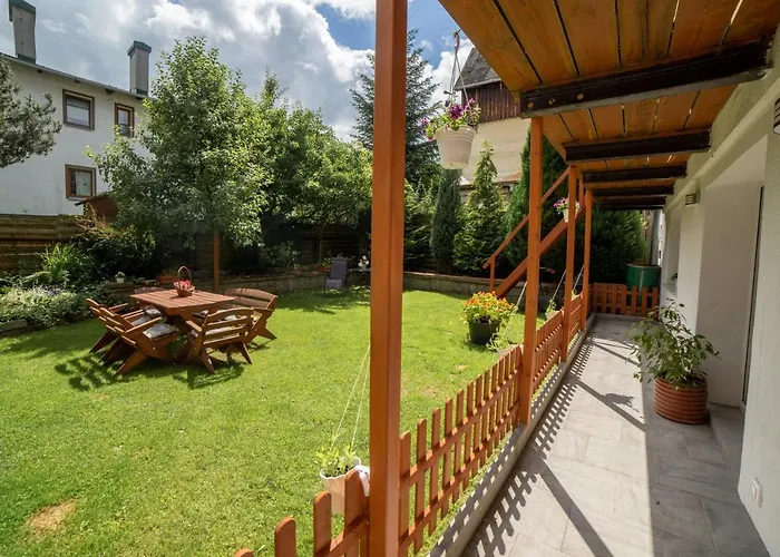 Goscinne Boryna Шклярска-Поремба